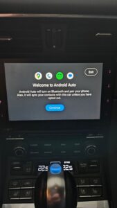 Porsche 911 991.2 (2016–2019) Gníomhachtú Apple CarPlay agus Android Auto - toote vaade 1