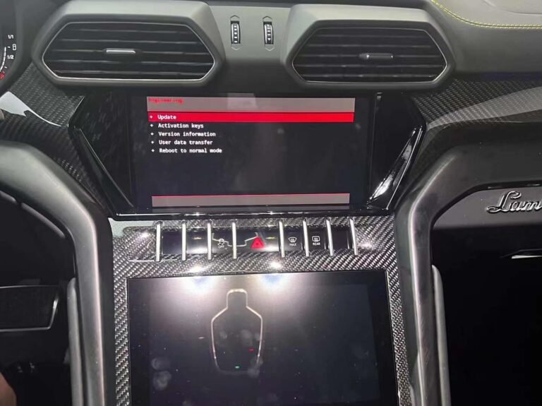 Lamborghini Urus (2018–2023) multimeediasüsteemi tarkvara uuendamine