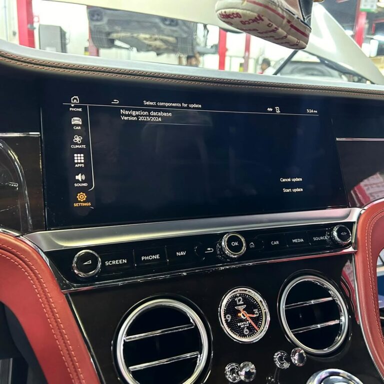 Bentley Bentayga (4V, 2016–2020) multimeediasüsteemi tarkvara uuendamine