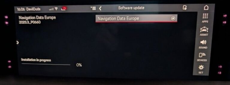 Porsche 911 992 (2019–2022) CarPlay ja Android Auto navigatsioon näidikuplokis