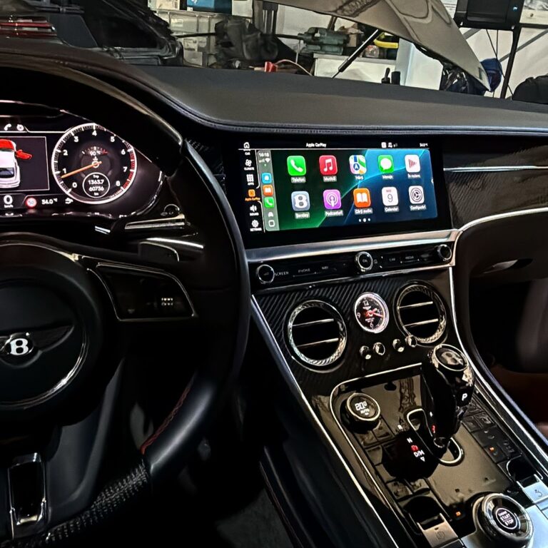 Bentley Bentayga (4V, 2016–2020) Apple CarPlay ja Android Auto aktiveerimine