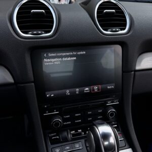 Porsche 718 Boxster / Cayman (982) 2016 – 2025 Android Auto ja CarPlay aktiveerimine - toote vaade 1