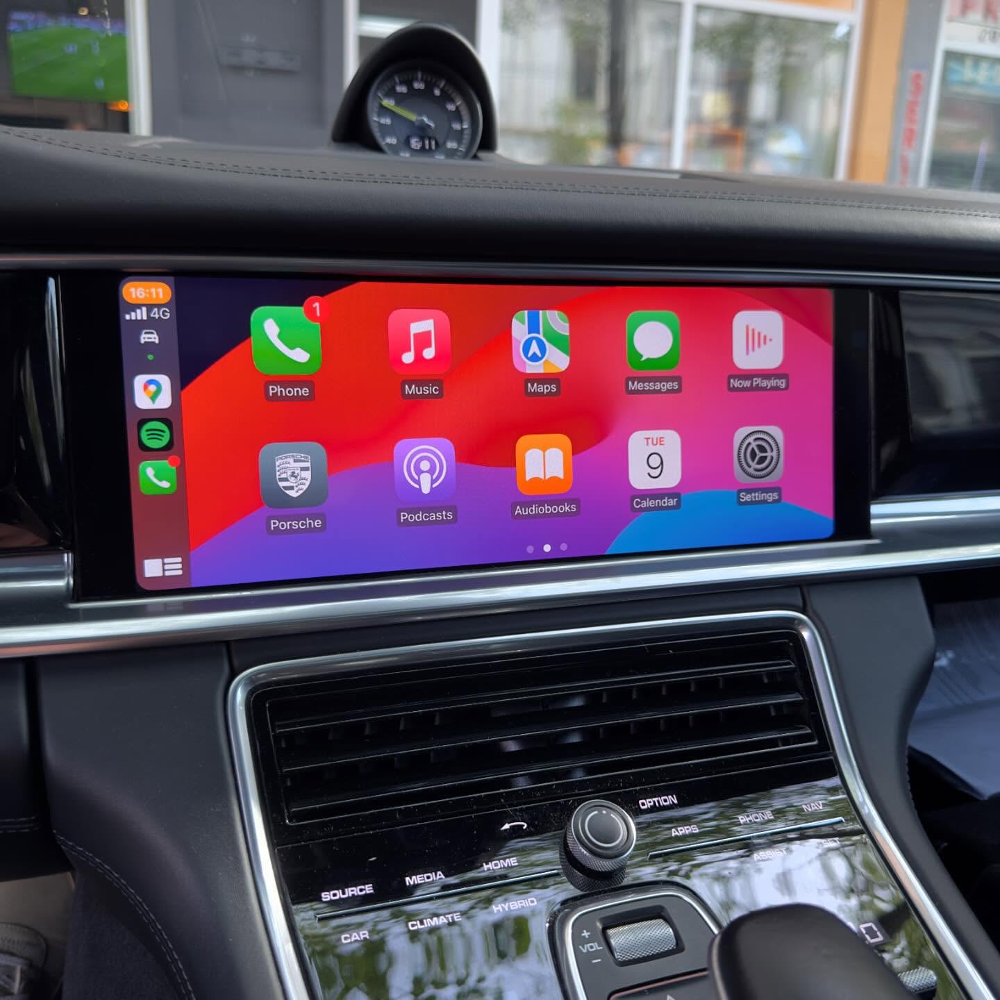Kas sinu VW, Seat või Skoda raadio ekraan on jäänud kinni punasesse või sinisesse Emergency Download režiimi? Siin on lahendus.